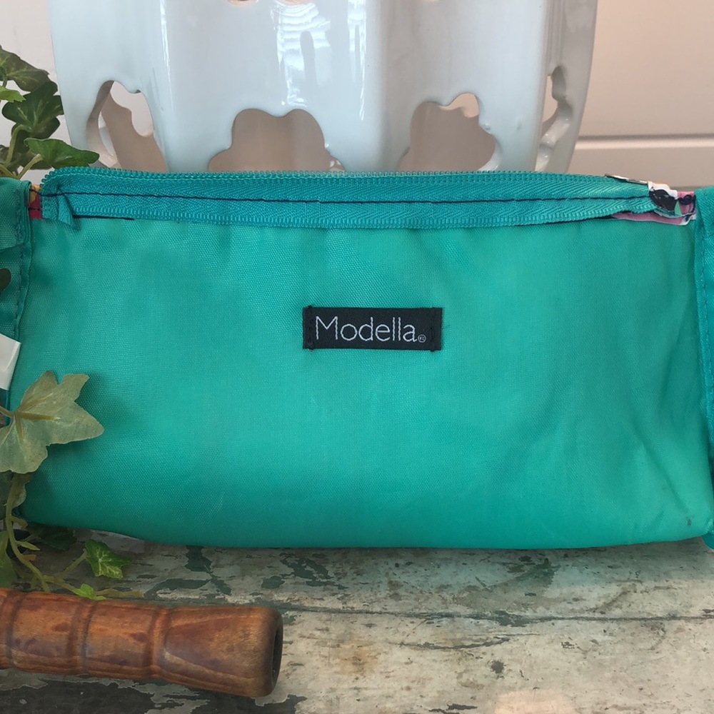 Lot of 3. Wallet/Bag/Wristlet - Picture 5 of 16